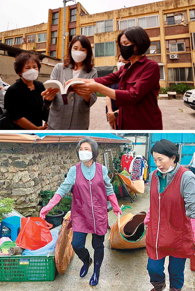 이재명 경기도지사의 부인 김혜경 씨(위 사진 가운데)가 24일 광주지역 첫 노동야학인 ‘들불야학’이 있었던 서구 시민아파트를 찾아 관계자들과 자료를 보고 있다. 더불어민주당 이낙연 전 대표의 부인 김숙희 씨(아래 사진 왼쪽)도 이달 중순부터 전남 진도의 수해 현장에서 봉사활동을 펼쳤다. 페이스북 캡처