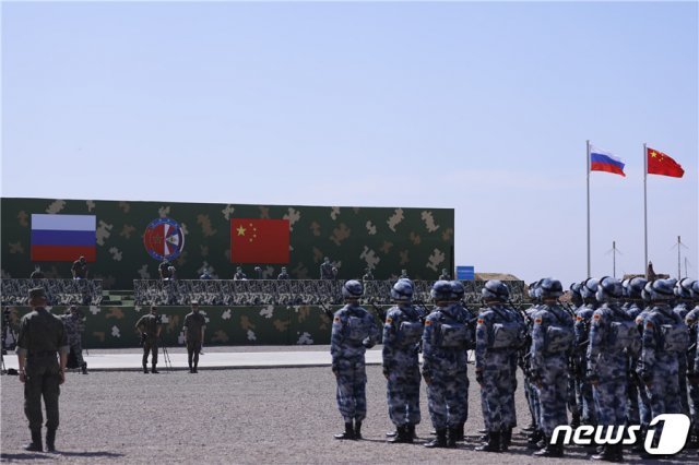 중국과 러시아가 9일부터 중국 닝시아에서 자파트-인터랙션 2021 훈련을 시작했다.(중국 국방부 홈페이지 갈무리)© 뉴스1