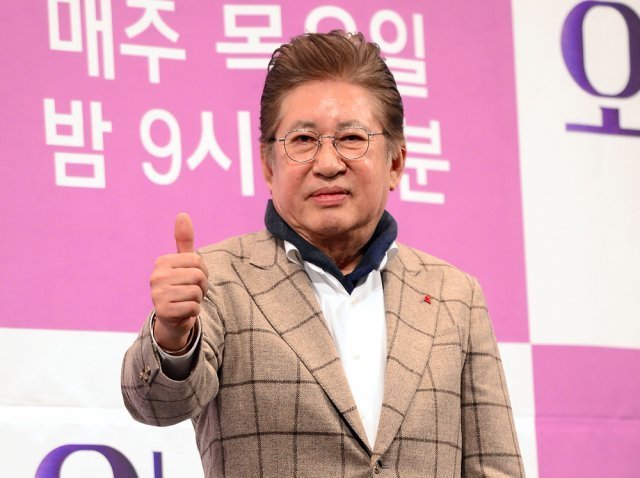 배우 김용건.