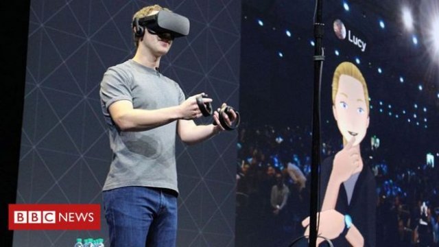 페이스북 CEO인 마크 저커버그가 자회사 오큘러스의 VR 기기를 시연하는 모습. BBC