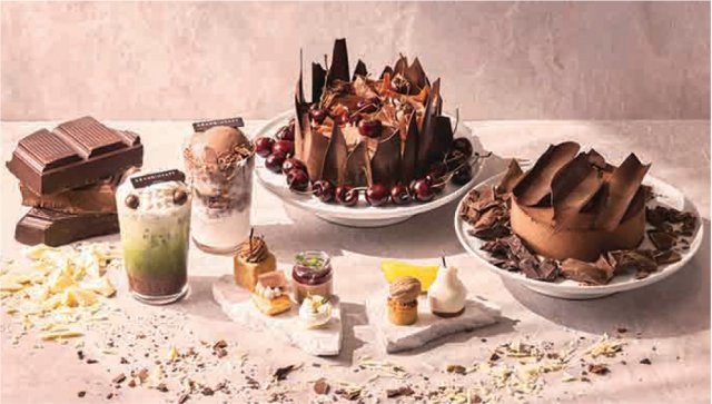 그랜드 하얏트 서울 호텔은 초콜릿을 다채롭게 활용한 디저트와 음료들을 즐길 수 있는 ‘초콜릿 애프터눈 티 세트’를 준비했다.