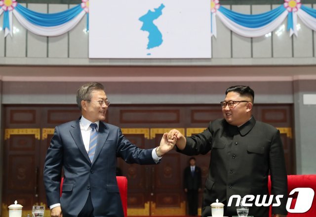 문재인 대통령과 김정은 북한 국무위원장. 2018.09.19/뉴스1 © News1