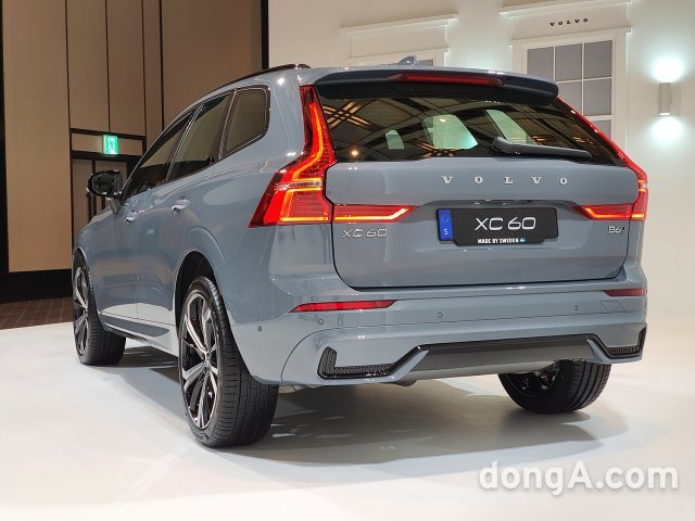 볼보 XC60 R-디자인