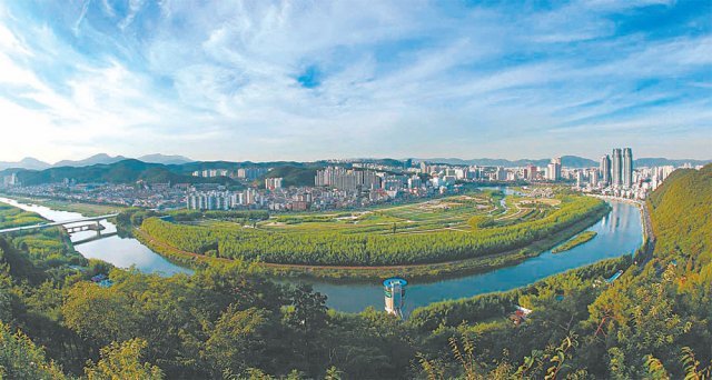 2021 세계조경가협회상 ‘도시경관 조경 분야’ 우수상을 받은 울산 태화강 국가정원 전경. 울산시 제공