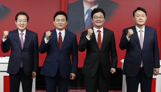 (왼쪽부터) 홍준표, 원희룡, 유승민, 윤석열 국민의힘 대선 경선 후보. 2021.10.20/뉴스1 © News1