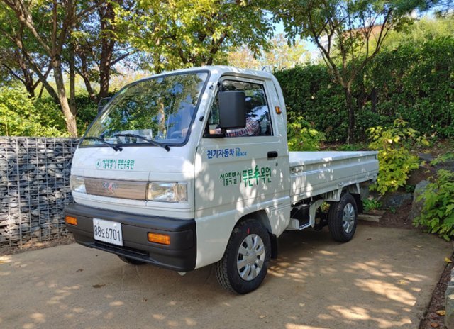 파워플라자의 전기차 개조 트럭, 출처: 파워플라자