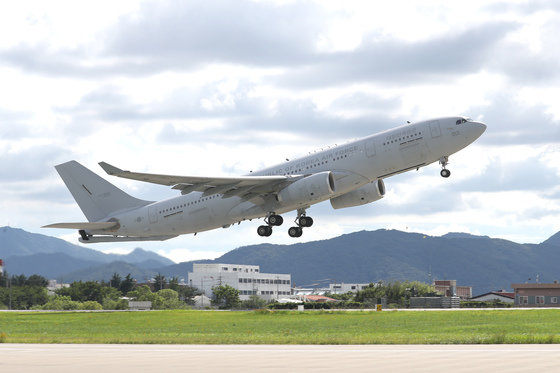 공군 다목적 공중급유 수송기 KC-330 ‘시그너스’. (국방부 제공) 2021.7.18/뉴스1