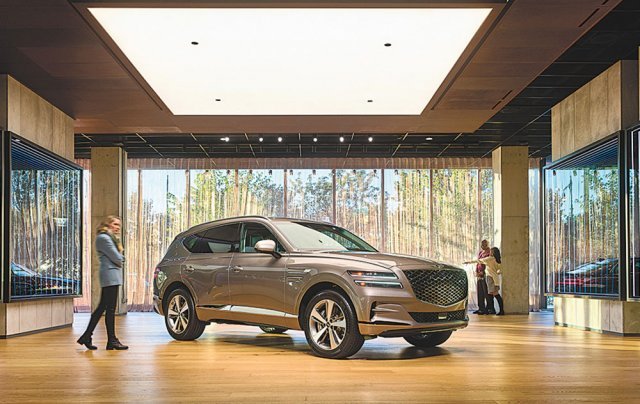 미국 뉴욕에 개장하는 ‘제네시스 하우스 뉴욕’에 전시된 GV80. 제네시스 제공