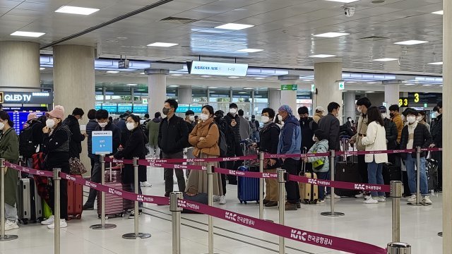 이날 오전 6시 50분경 김포국제공항으로 떠나는 LJ414 항공편부터 지연된 상태다. 진에어 승객 제공