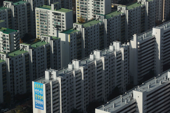 서울 여의도 63빌딩 전망대에서 바라본 아파트 밀집지역. © News1