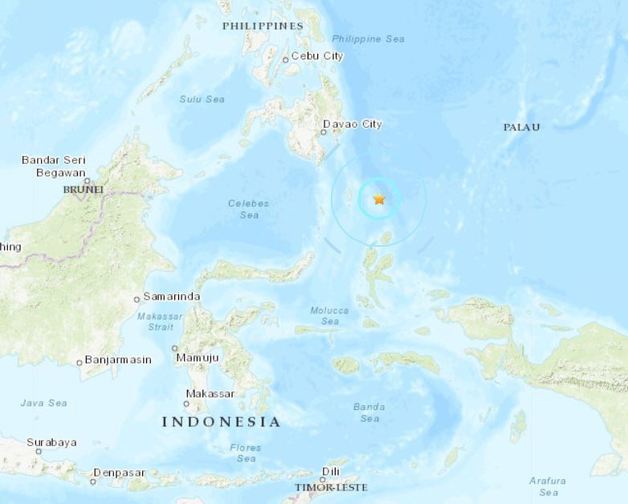 인도네시아 북동부 할마헤라섬 인근 해역에 지진이 발생했다. 출처=미 지질조사국 홈페이지
