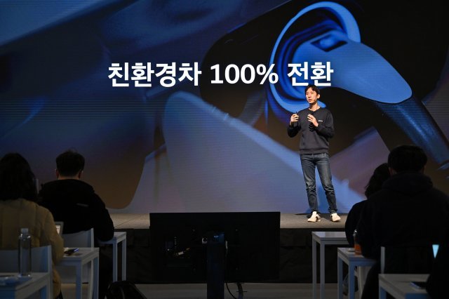 박재욱 쏘카 대표는 9일 서울 성동구에서 열린 기자간담회에서 “2030년까지 모든 운영 차량을 친환경 자동차로 대체하겠다”는 계획을 밝혔다. 쏘카 제공
