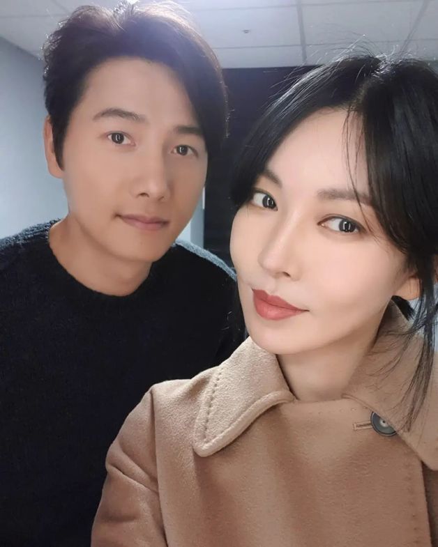 이상우(왼쪽) 김소연 부부/ 사진=김소연 인스타그램 © 뉴스1