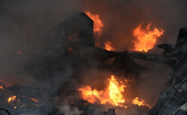 전날(23일) 오후 울산 남구의 섬유 소재 생산업체인 효성티앤씨 공장에서 화재가 발생했다. 뉴시스