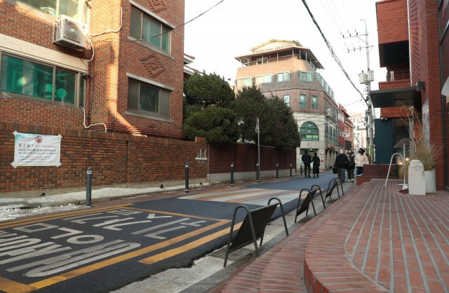 한국의 브룩클린을 꿈꾸는 서울 성동구 성수동 붉은벽돌 카페 거리. 
신원건기자 laputa@donga.com