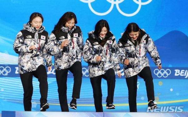 최민정(24·성남시청), 김아랑(27·고양시청), 이유빈(21·연세대), 서휘민(20·고려대). 뉴시스