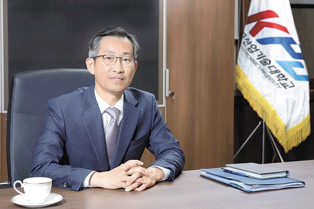 한국산업기술대 박건수 총장. 한국산업기술대 제공