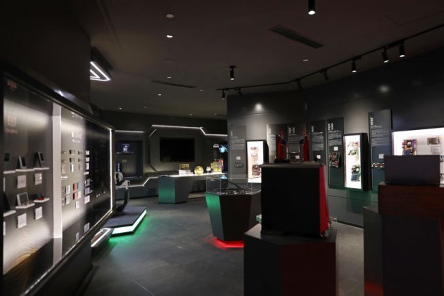 중국 선전시 컬러풀 신사옥 1층에 마련된 GPU 박물관  (출처=컬러풀)