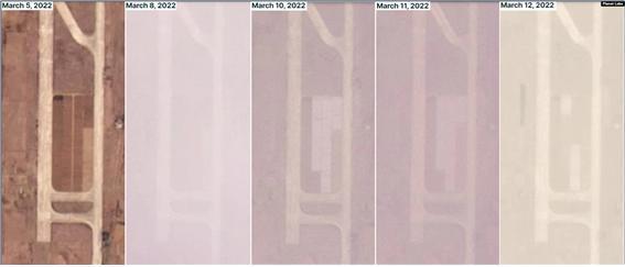 15일 미국의소리(VOA)는 위성사진 업체 ‘플래닛 랩스’의 사진 분석을 통해 북한이 평양 순안국제공항에서 이동식발사대(TEL)을 통한 미사일 발사를 준비하고 있는 것으로 보인다고 보도했다.(VOA 갈무리)© 뉴스1