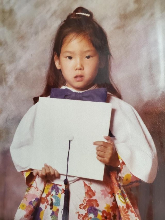 기모노 입고 있는 유치원 졸업사진. 테리사 강 제공