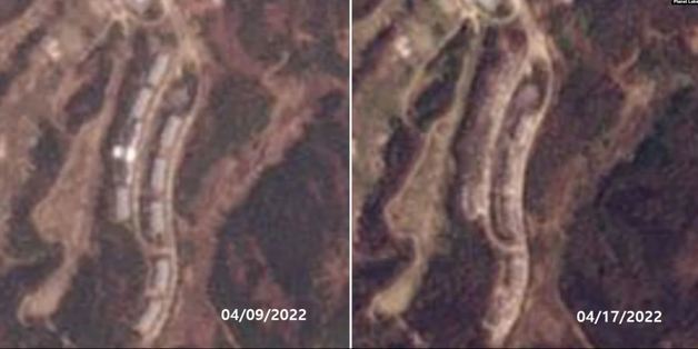 금강산 골프장 숙박 단지를 촬영한 지난 9일(왼쪽)과 17일 위성사진. 숙박단지 주건물과 주변 건물 6개동이 17일 대부분 사라진 것으로 나타났다. (플래닛랩스 )© 뉴스1