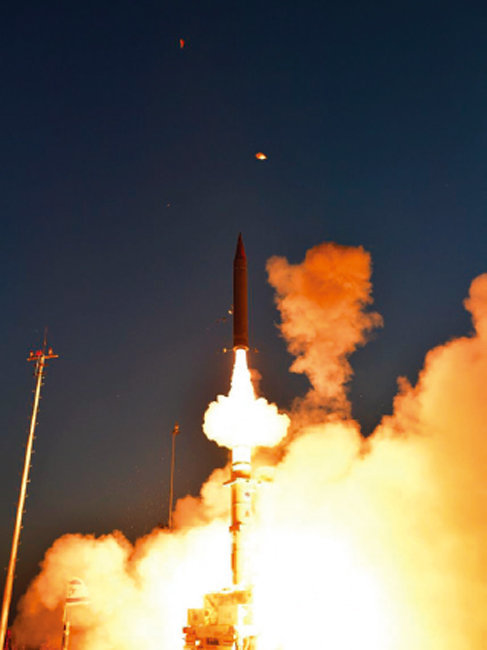독일이 구매 계약을 체결한 이스라엘의 애로우-3 요격미사일. 이스라엘 국방부