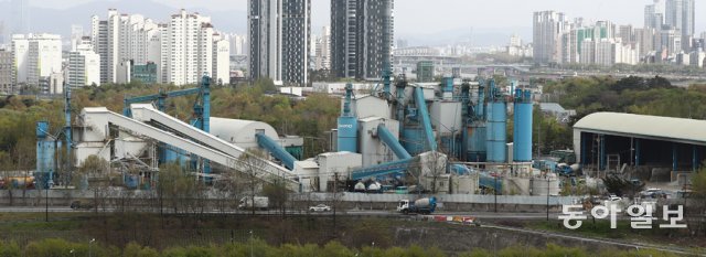 2020년 4월 22일 촬영한 서울 성동구 삼표산업 레미콘 공장의 모습. 동아일보 DB