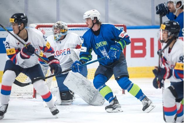 슬로베니아에 패한 한국 남자 아이스하키 대표팀 (IIHF 홈페이지) © 뉴스1