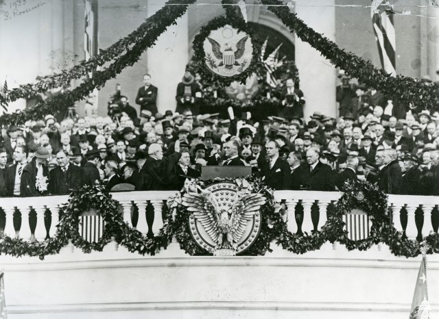 1933년 프랭클린 루스벨트 대통령의 취임식. 위키피디아