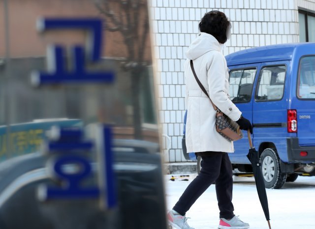 지난해 12월 코로나19 오미크론 변이 감염이 집단 발생한 인천 미추홀구의 한 교회. 뉴스1