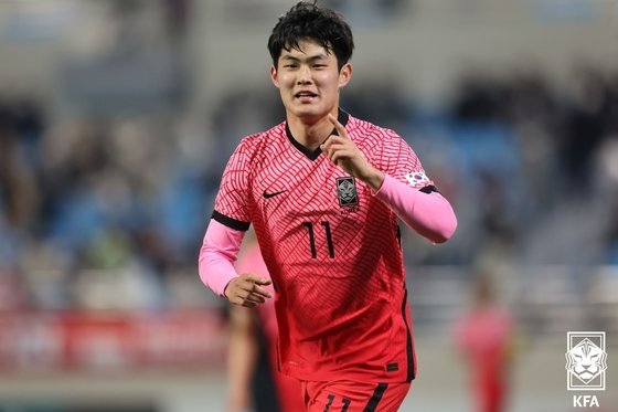 29일 오후 DGB대구은행파크에서 열린 하나은행 초청 인도네시아 남자 U-19 대표팀과 대한민국 남자 U-19 대표팀의 친선경기에서 대한민국 강성진이 팀의 두 번째 골을 넣고 기뻐하고 있다. (대한축구협회 제공) 2022.3.29/뉴스1