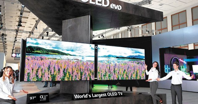 LG전자는 독일 베를린의 ‘IFA 2022’에서 ‘일상의 새로운 가능성을 재발견하다’를 주제로 초대형 TV 라인업과 게이밍 올레드 TV, 다양한 라이프스타일 맞춤 가전 등을 선보일 예정이다. LG전자 제공