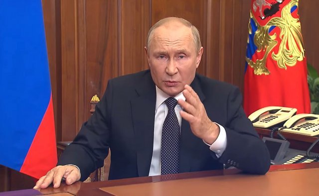 21일(현지시간) 러시아 모스크바에서 블라디미르 푸틴 대통령이 대국민 연설을 하고 있다.  출처 러시아 대통령 공보실