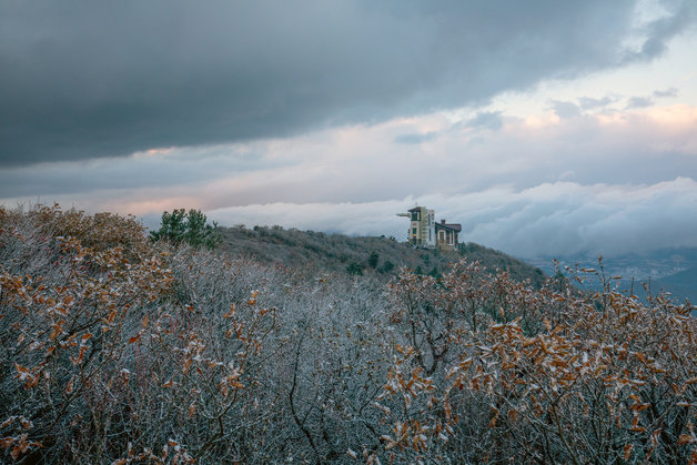 지난해 첫눈이 내린 다음날인 10월20일 강원 평창군 발왕산 정상(1458m) 일원. (용평리조트 제공) 2021.10.20/뉴스