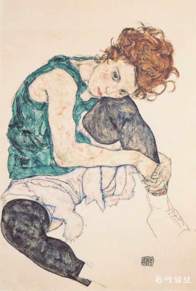 에곤 실레, 무릎을 안고 있는 여자, 1917년