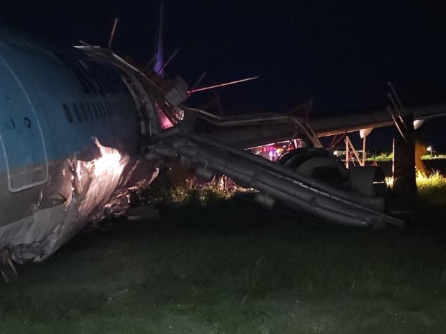 23일(현지시간) 대한항공 KE631 여객기가 필리핀 세부 막탄 국제공항에서 활주로에 비정상 착륙했다. 이 사고로 동체 일부가 손상됐으나, 탑승자 173명 전원은 다치지 않았다. 필리핀 민간항공청(CAAP)