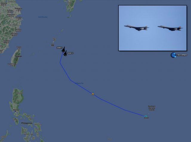 B-1B 2대가 지난 24일(현지시간) 일본 오키나와 인근까지 전개한 모습이 에어크래프트스폿을 통해 알려졌다. 에어크래프트스폿 캡쳐