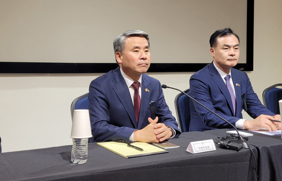 이종섭 국방부 장관이 3일(현지시간) 미국 워싱턴D.C 한국문화원에서 특파원 간담회를 하고 있다. 2022.11.4/뉴스1