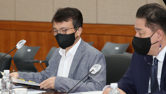 김의겸 더불어민주당 의원이 26일 서울 내곡동 국가정보원 청사에서 열린 국회 정보위원회의 국정원에 대한 국정감사에 참석해 있다. 2022.10.26 뉴스1