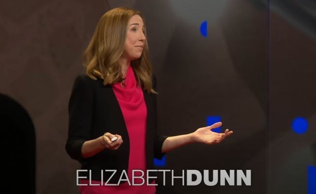 엘리자베스 던 브리티시컬럼비아 대학 교수.유튜브 채널 ‘TED’ 갈무리