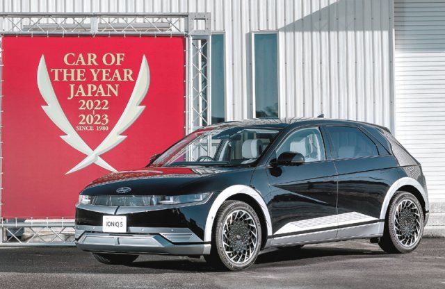 일본 올해의 차 2022∼2023에서 ‘올해의 수입차’로 선정된 현대차 아이오닉5. 현대자동차 제공
