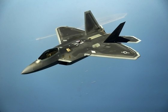 미 공군 F-22 ‘랩터’ 전투기.(미 국방부 제공)