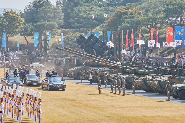 지난 10월1일 충남 계룡대 대연병장에서 열린 제74주년 국군의 날 기념행사. (대통령실 제공) 2022.10.1/뉴스1