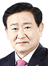 군인공제회 이사장 정재관 씨｜동아일보