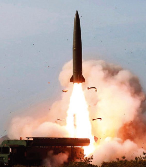 2019년 북한이 발사한 ‘북한판 이스칸데르’ 추정 전술유도무기. [뉴시스]