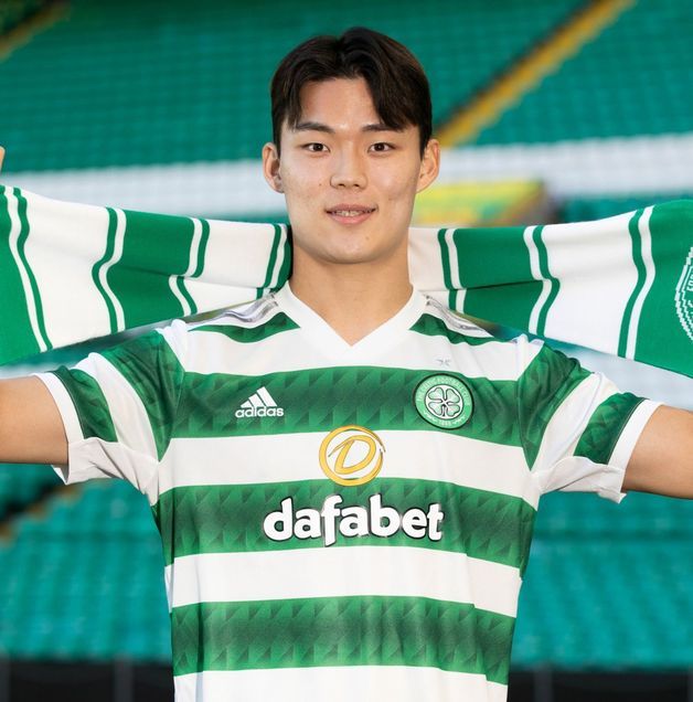 셀틱에 입단한 오현규. 구단 SNS