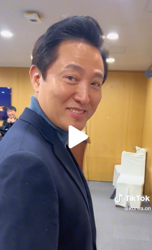 온오빠 On Oppa 틱톡에 올라온 영상 갈무리.