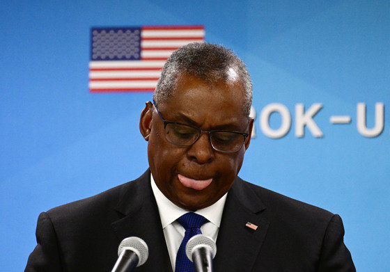 로이드 오스틴 미국 국방부 장관이 31일 오후 서울 용산 국방부 청사에서 이종섭 국방부 장관과의 회담 공동 기자회견에서 취재진의 질문을 듣고 있다. 2023.1.31. 사진공동취재단