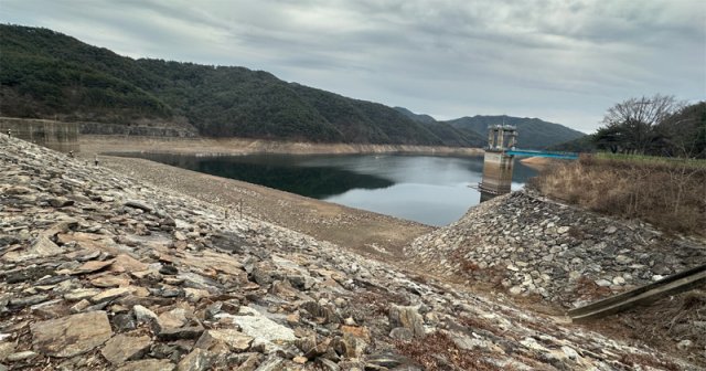 낙동강 권역 가뭄 경보… 6월초 섬진강댐 저수위 도달할 듯