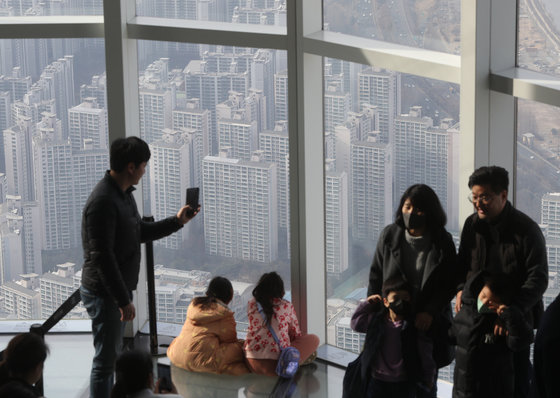 사진은 9일 서울의 아파트 단지의 모습. 2023.2.9 뉴스1